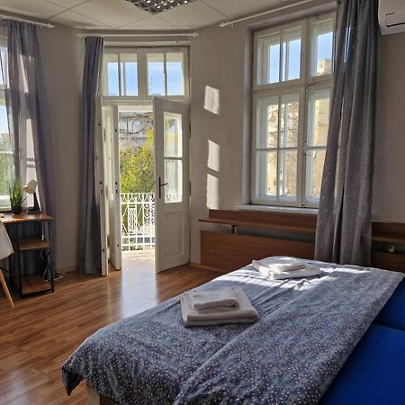 Lambo'S Corner Varna - Guest Rooms Экстерьер фото
