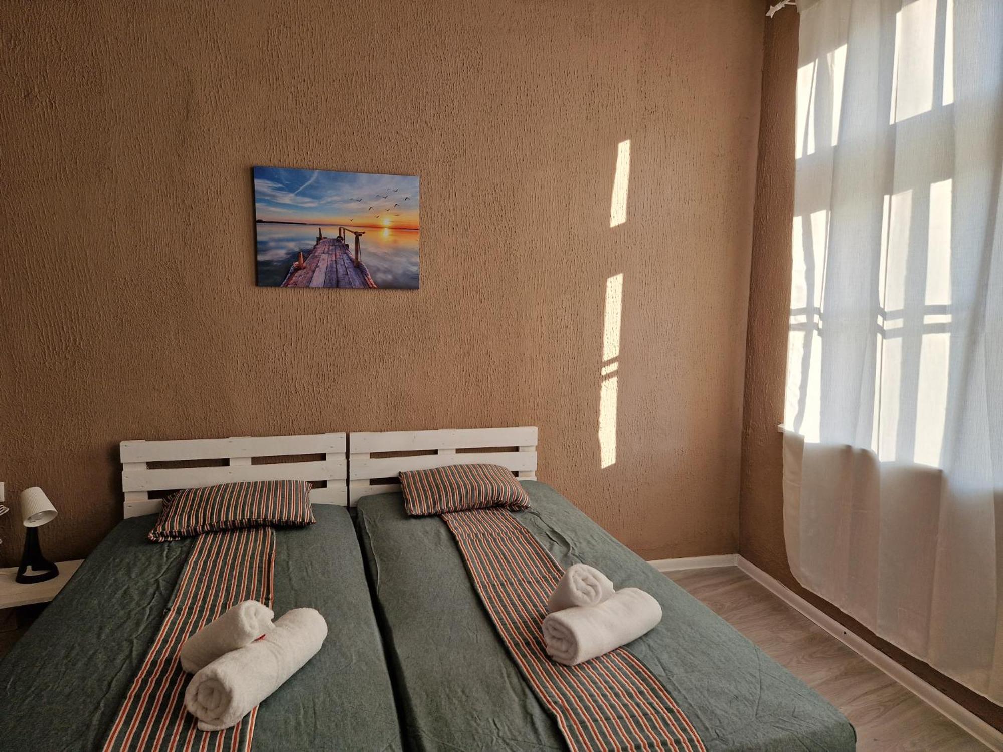 Lambo'S Corner Varna - Guest Rooms Экстерьер фото