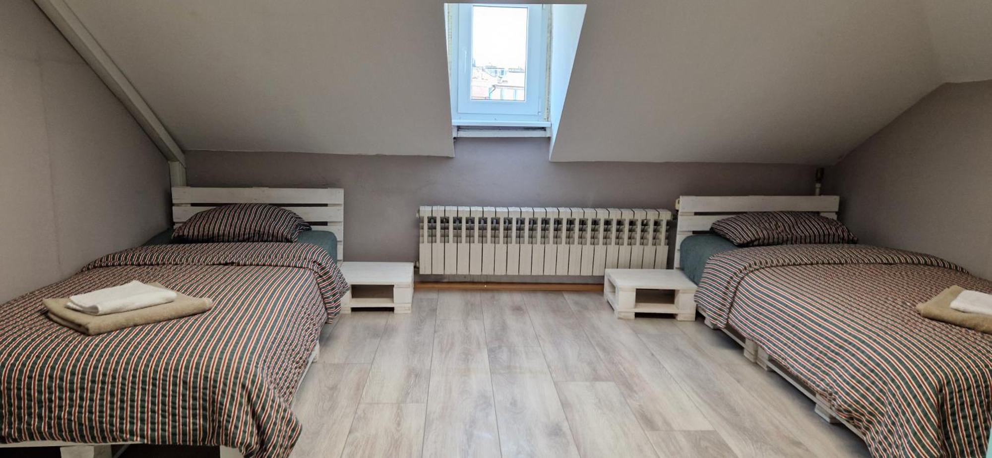 Lambo'S Corner Varna - Guest Rooms Экстерьер фото