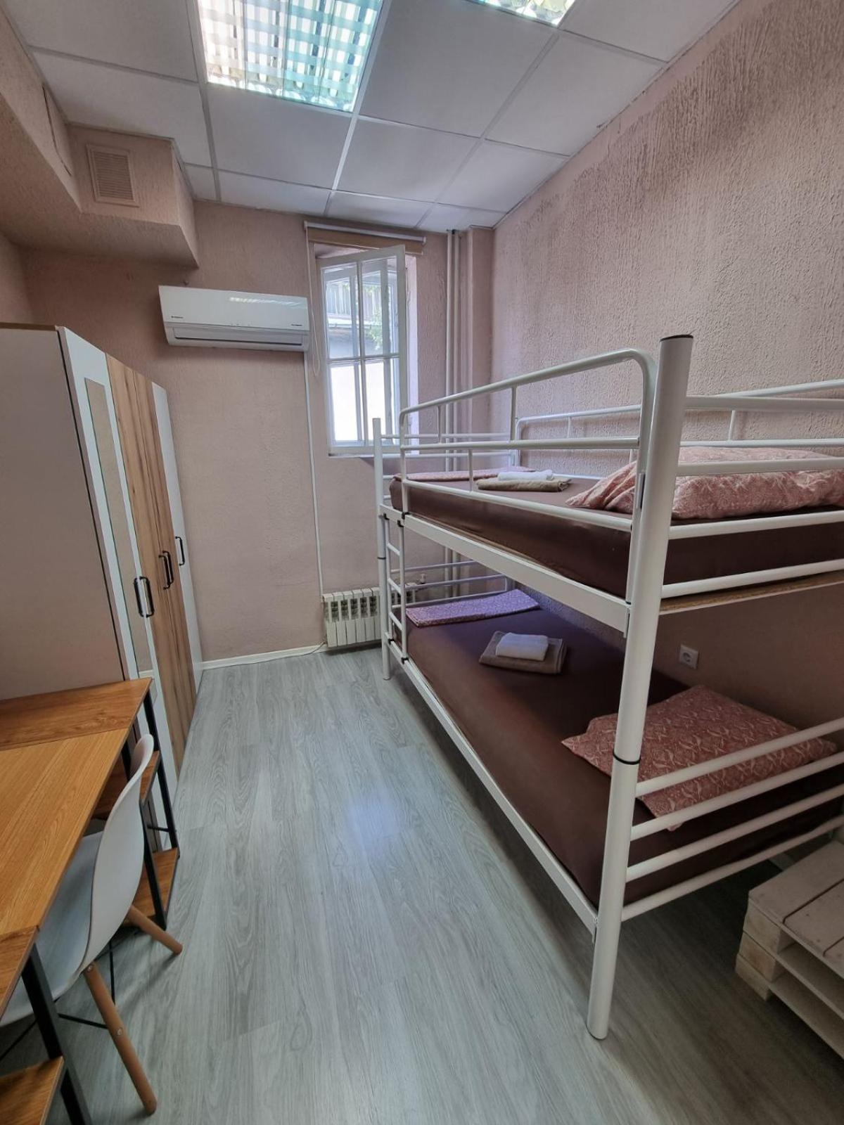 Lambo'S Corner Varna - Guest Rooms Экстерьер фото