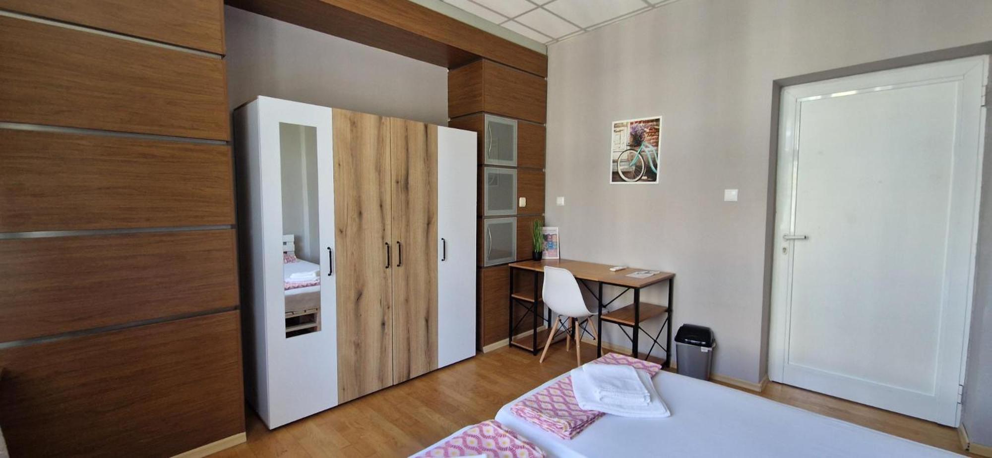 Lambo'S Corner Varna - Guest Rooms Экстерьер фото